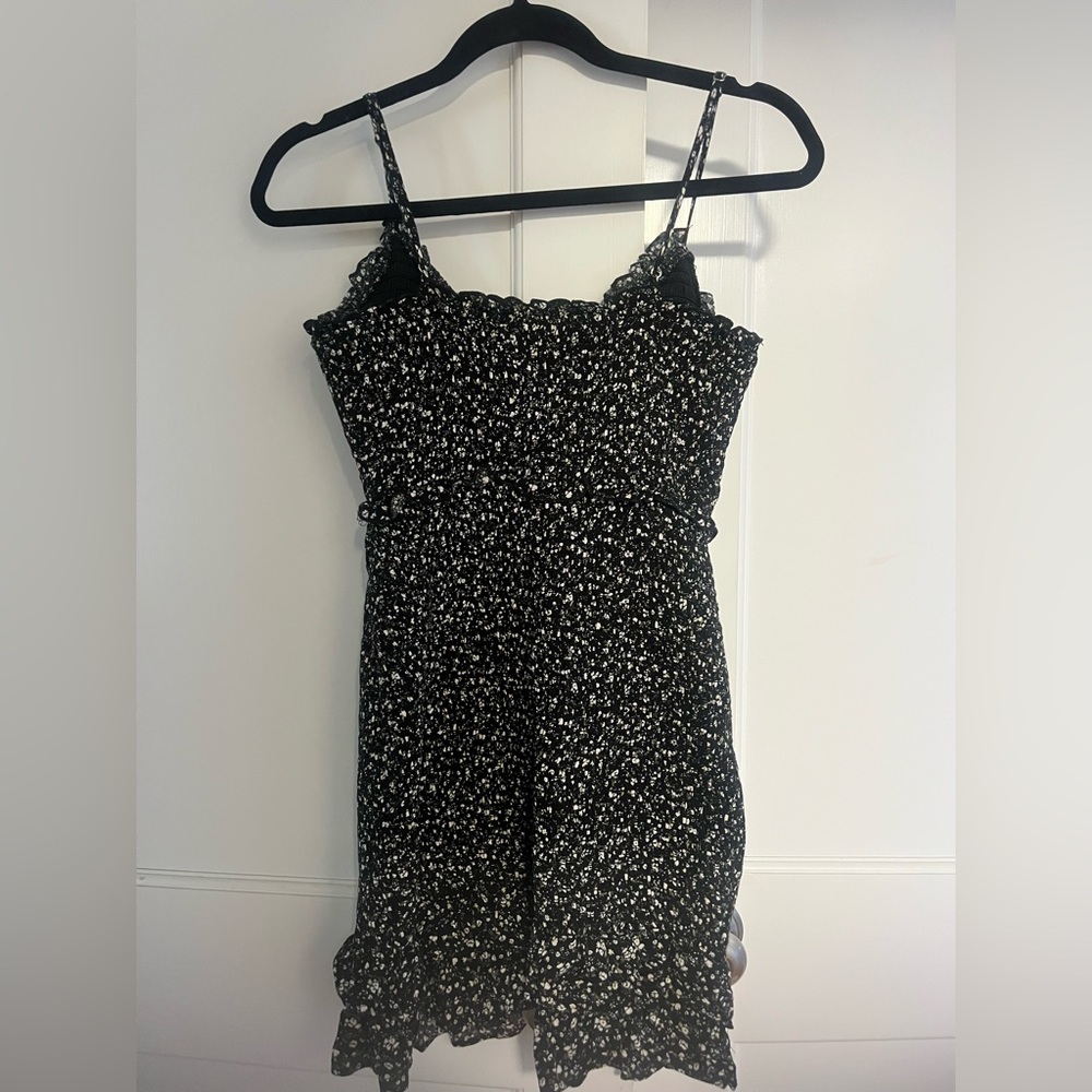 Forever 21 Black and White Textured Top